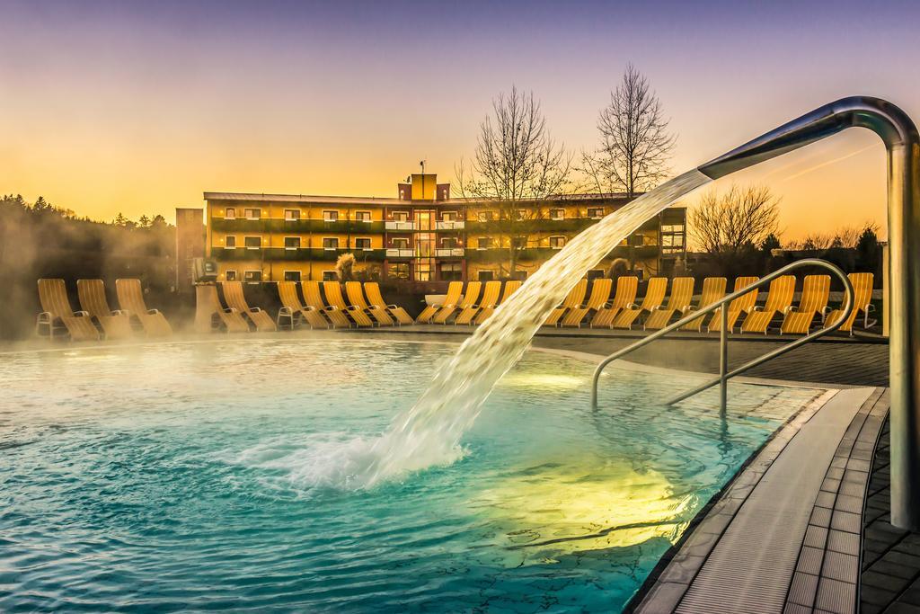 Thermenhotel Puchasplus Штёгерсбах Экстерьер фото