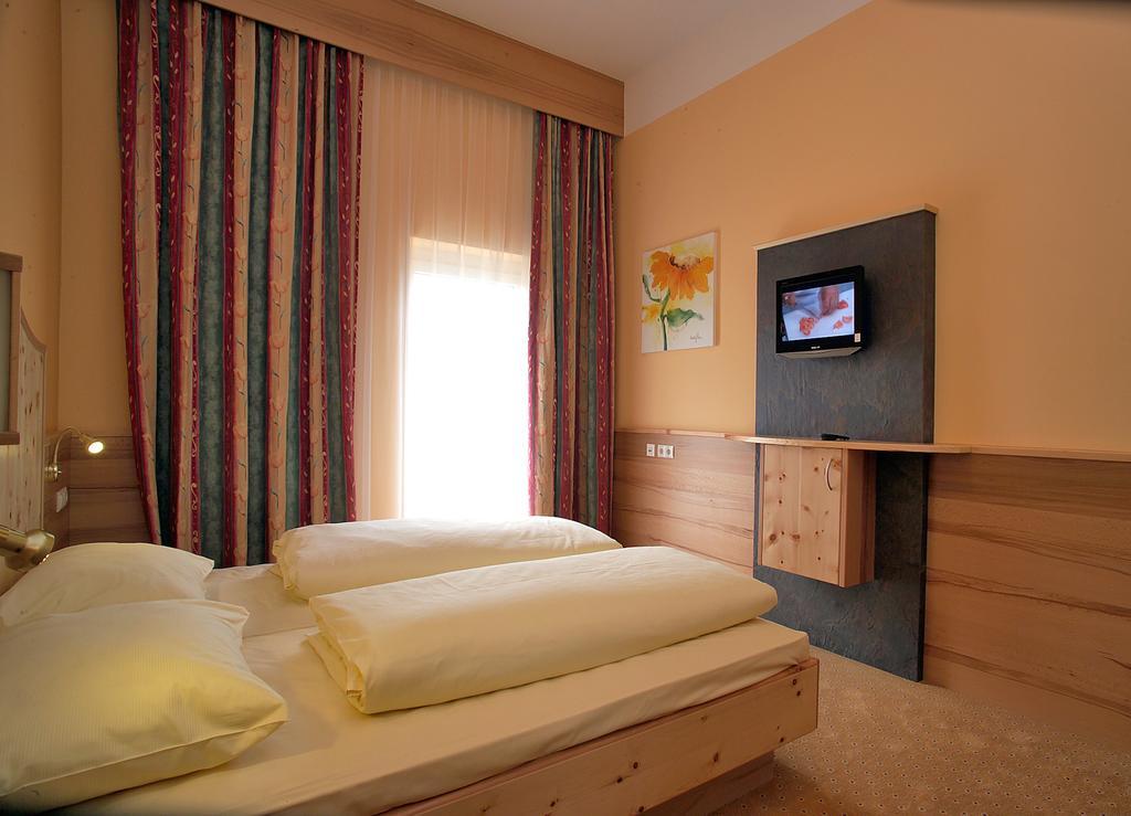 Thermenhotel Puchasplus Штёгерсбах Экстерьер фото
