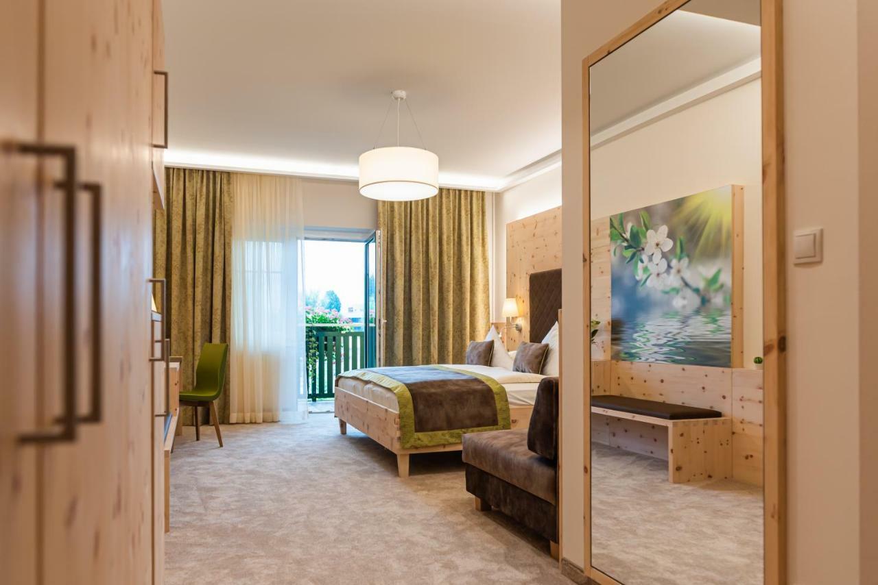 Thermenhotel Puchasplus Штёгерсбах Экстерьер фото